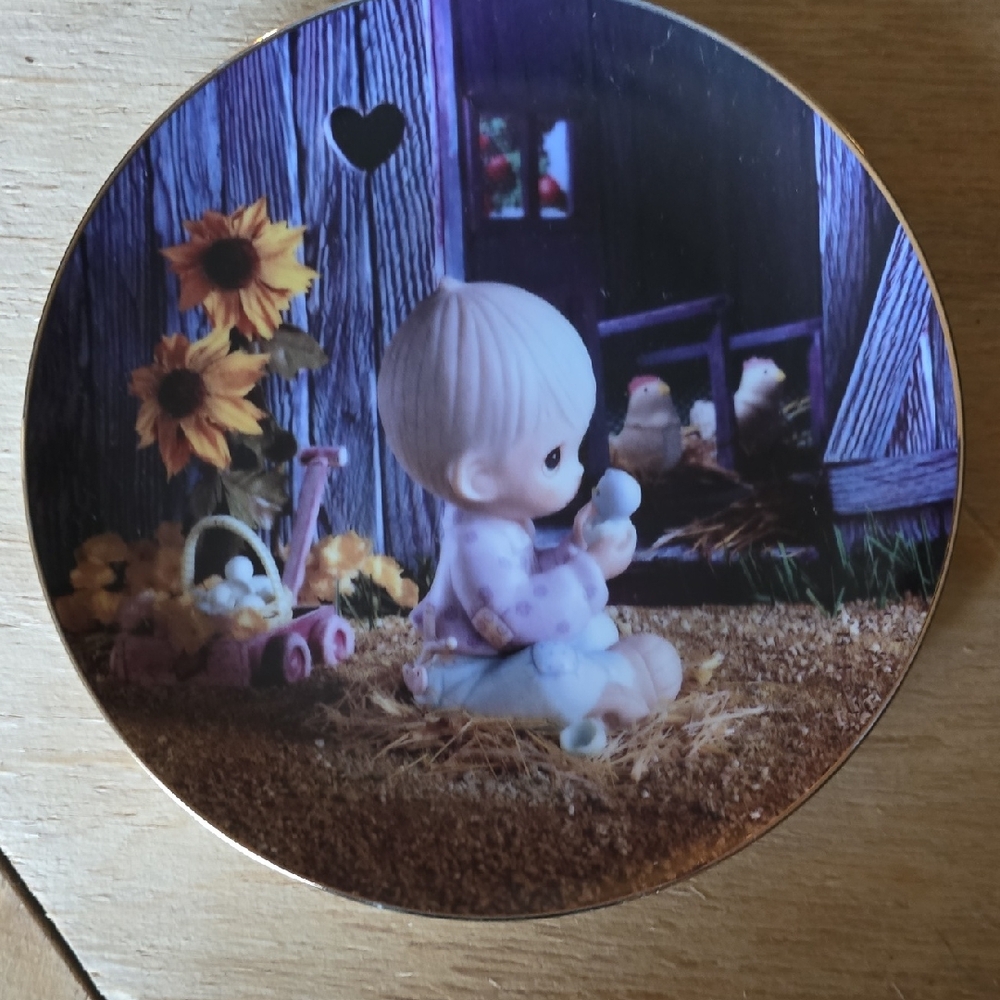 Precious Moments Purple and Yellow Farm Scene